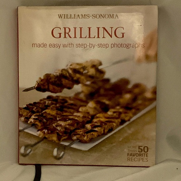 COPY - William Sonoma Grilling hardcover cook book - Picture 1 of 3